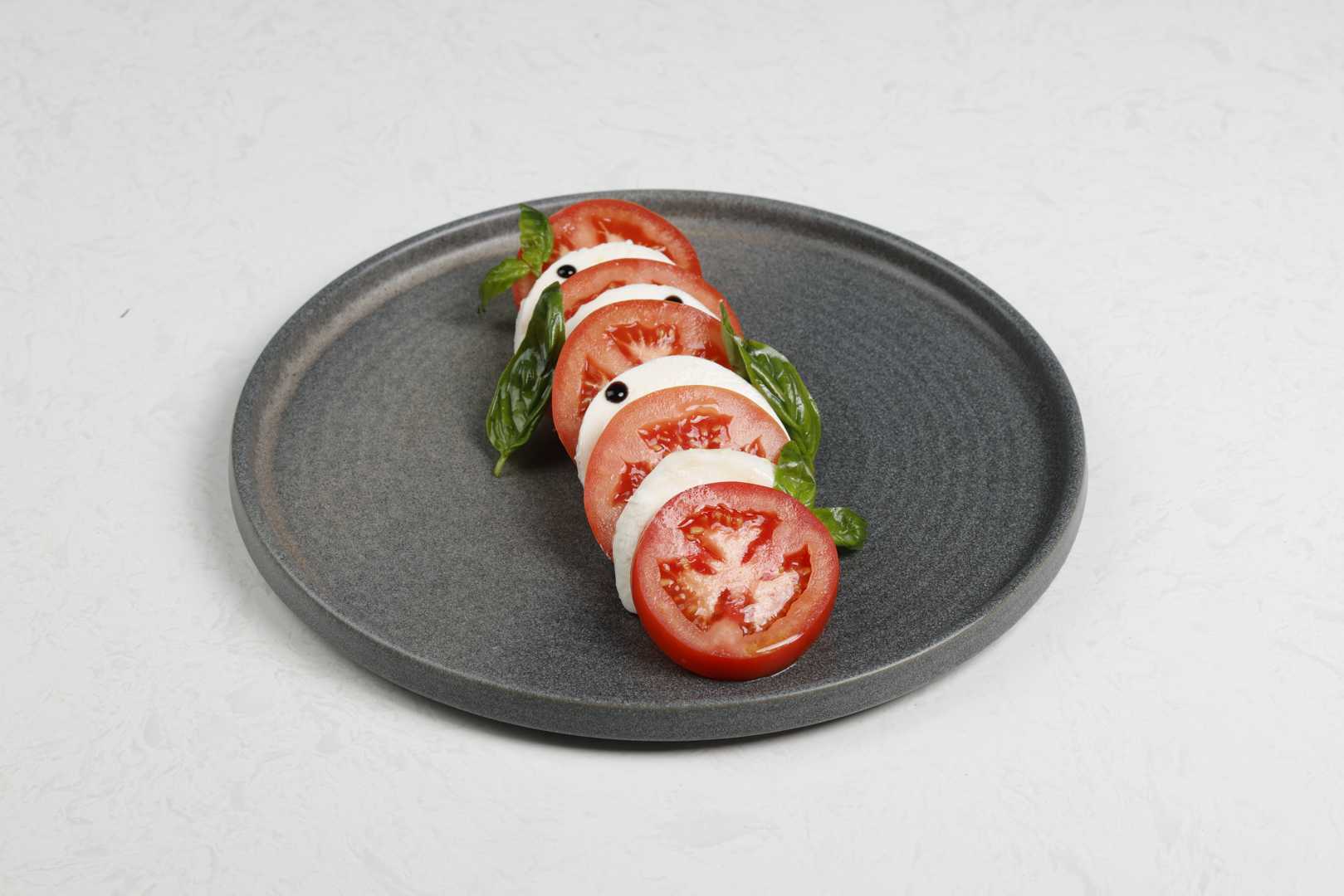 Mozzarella Caprese image