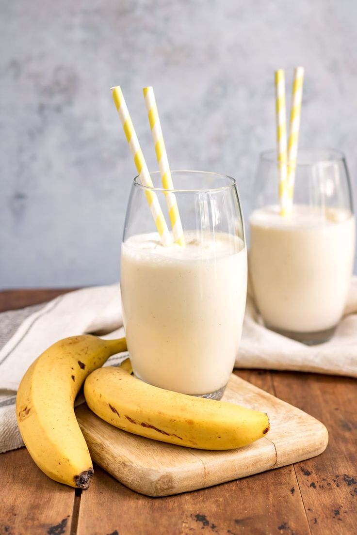 Banana Milk Cocktail image